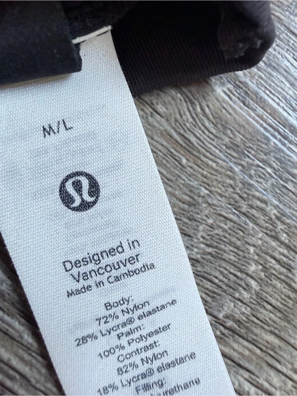 lululemon Black Fingerless Workout Gloves with Wrap Straps - size M/L